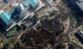 米画像衛星運営会社ジオアイ（GeoEye）が公開した、バラク・オバマ（Barack Obama）新米大統領の就任式を見るためナショナル・モール（National Mall）周辺に集まった人びとの衛星写真。（2009年1月20日撮影）。(c)AFP/GEOEYE