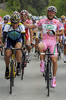 第92回ジロ・デ・イタリア（%%2009 Giro d&apos;Italia%%）第7ステージ（インスブルックからキアヴェンナ、244キロメートル）。チームコロンビア-ハイロード（%%Team Columbia-High Road%%）のエドヴァルド・ボアッソン（%%Edvald Boasson Hagen%%、ノルウェー）が、5時間56分53秒を記録してステージ優勝を飾った。写真は第7ステージに臨むLPRブレイクス・ファルネーゼヴィーニ（%%LPR Brakes - Farnese Vini%%）のダニーロ・ディルーカ（%%Danilo Di Luca%%、右）とアスタナ（%%Astana%%）のランス・アームストロング（%%Lance Armstrong%%）。（2009年5月15日撮影）(c)AFP/DAMIEN MEYER