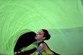 ソチ冬季五輪、フィギュアスケート・エキシビションの演技に臨むアデリナ・ソトニコワ（Adelina Sotnikova、2014年2月22日撮影）。(c)AFP/JOHN MACDOUGALL