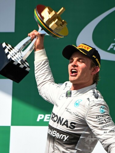 ロズベルグ優勝でタイトル争いは最終戦へ、ブラジルGP 写真5枚 国際