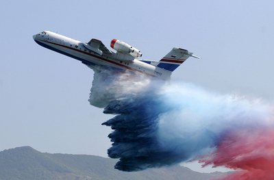 ロシアで水上飛行機ショー