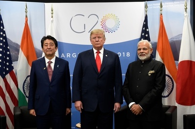 初の日米印首脳会談、中国を念頭に結束示す