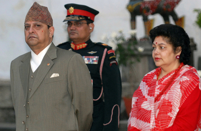 ネパール暫定議会、王制廃止を正式決定