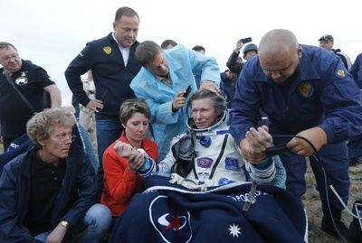 累積宇宙滞在時間879日、新記録のロシア人飛行士が帰還