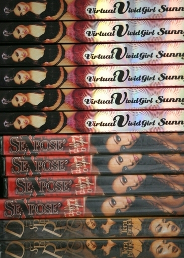 ドイツのベネディクト会修道士がポルノショップで万引き、御用