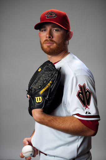 ダイヤモンドバックスのフォトデーに斎藤隆らが参加