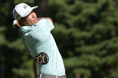 サーが単独首位浮上 小平は3打差5位T ZOZOゴルフ