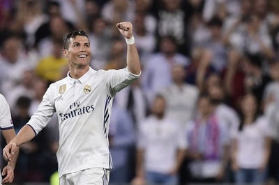 ハットトリックのロナウド、史上初の欧州CL100ゴール突破