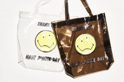 「スタジオ セブン」PVCバッグ発売