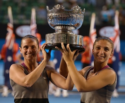 エラーニ/ビンチ組が女子ダブルス連覇、全豪オープン