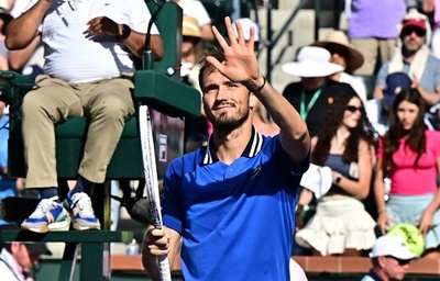 メドベージェフが準々決勝へ ルーネらも8強 BNPパリバOP