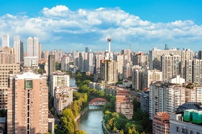 中国「最も幸福感のある都市2025」調査結果発表