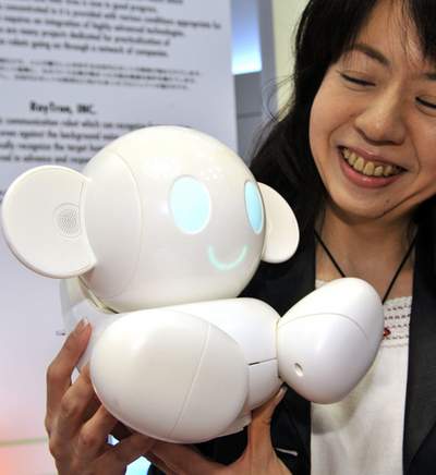 音声認識コミュニケーションロボット「Chapit」登場