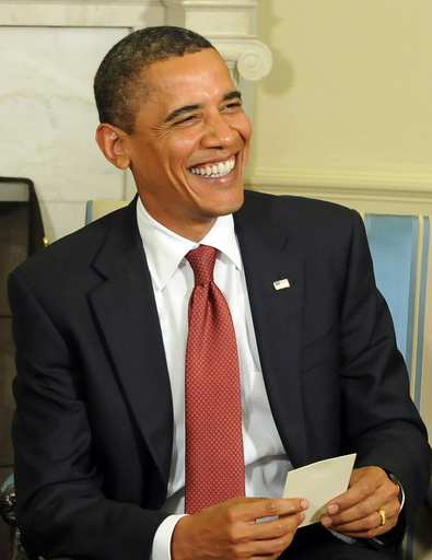 オバマ米軍最高司令官、「ハエたたき」で手腕見せつける