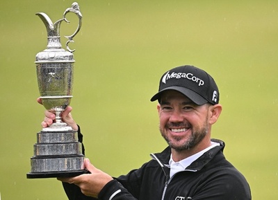 ハーマンが大差維持しメジャー初V 松山13位 全英OP