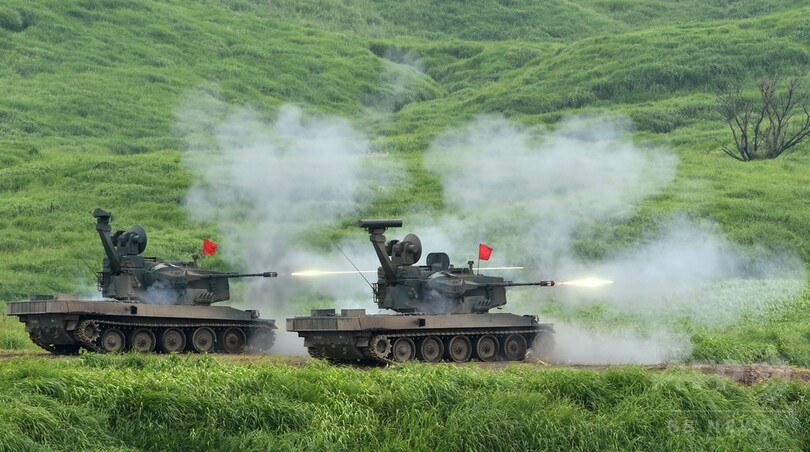 陸上自衛隊「富士総合火力演習」の予行実施