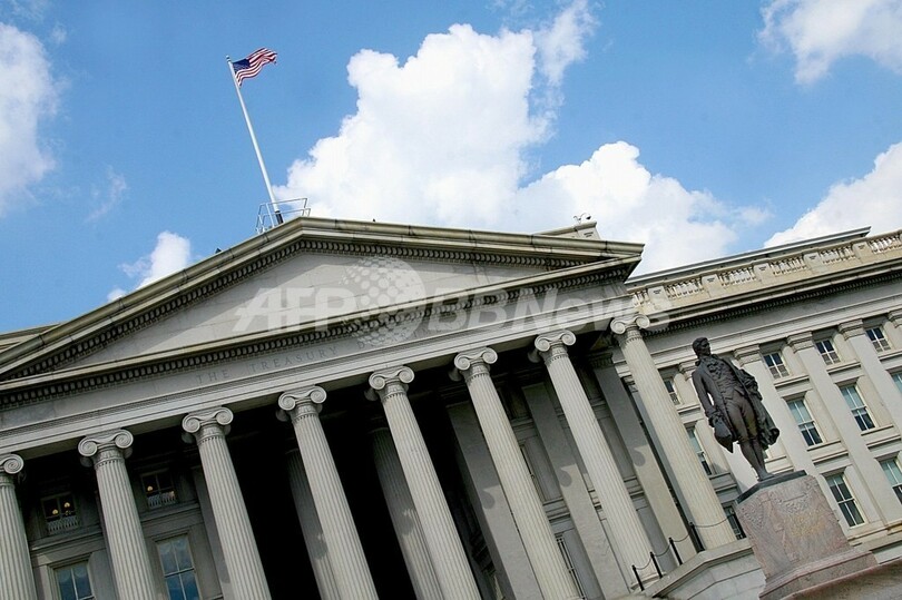 米公的債務、初めて13兆ドルを突破