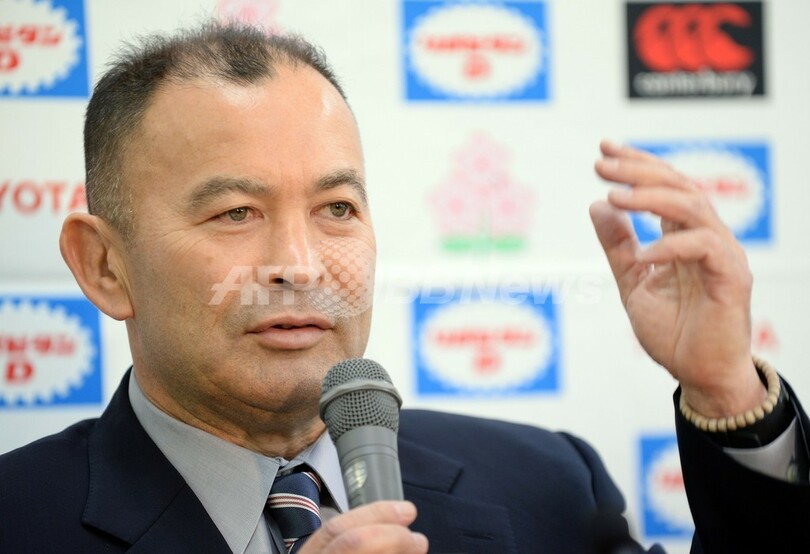 ラグビー日本代表のジョーンズHC、退院後初の会見