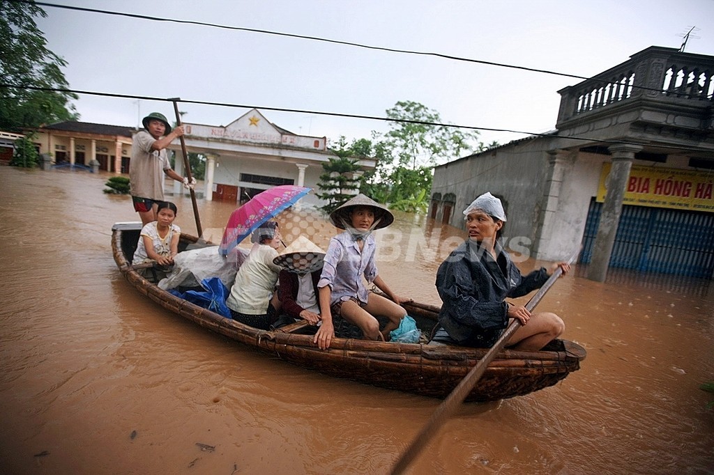 台風9号 ベトナム北部で死者 不明125人 写真2枚 国際ニュース Afpbb News