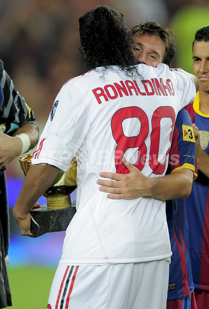 バルセロナ PK戦でミランに勝利、ジョアン・ガンペール杯 写真12枚