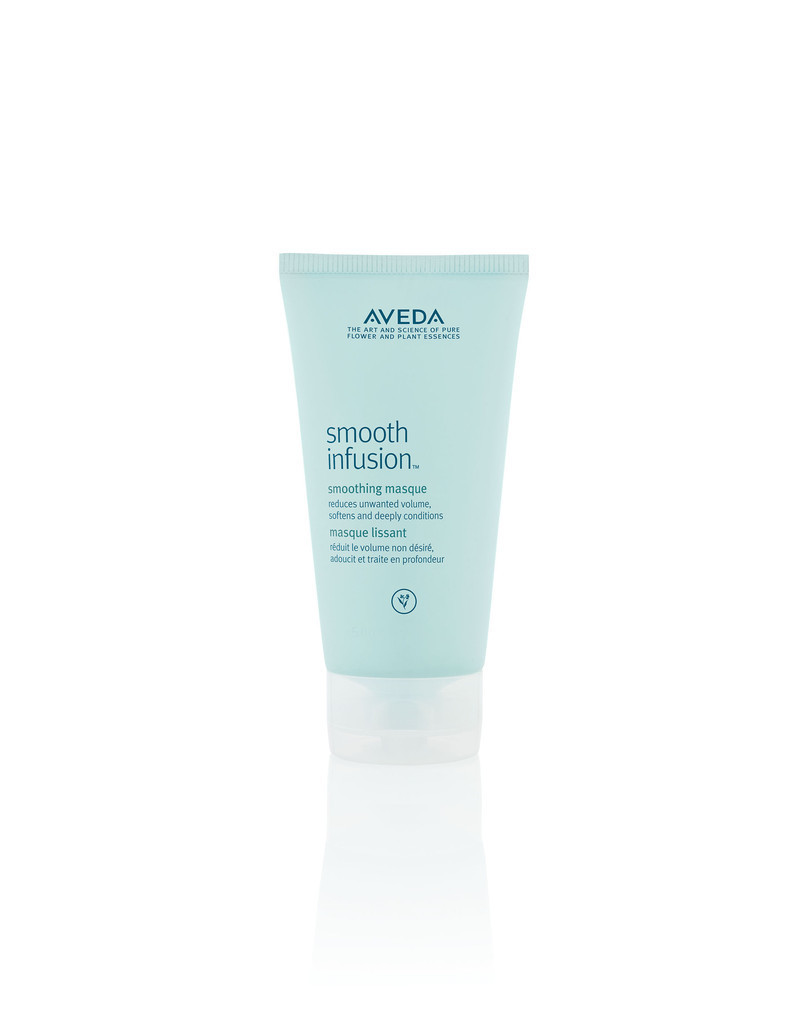 湿気から髪を守る「AVEDA」の集中トリートメント