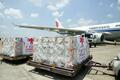 ヤンゴン国際空港に到着した中国の救援物資（2025年4月22日撮影）。(c)Xinhua News