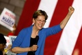 米民主党のエリザベス・ウォーレン上院議員（2020年3月3日撮影）。(c)JEFF KOWALSKY / AFP