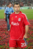 悔しそうな表情を浮かべるリバプールのハビエル・マスケラーノ（%%Javier Mascherano%%）。(c)AFP/OLIVIER MORIN
