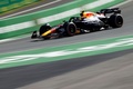 24F1第15戦オランダGP決勝。レースに臨むレッドブルのセルヒオ・ペレス（2024年8月25日撮影）。(c)SIMON WOHLFAHRT/ AFP