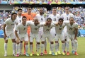 サッカーW杯ブラジル大会（2014 World Cup）グループD、イタリア対ウルグアイ。試合前の写真撮影に臨むウルグアイの選手（2014年6月24日撮影）。(c)AFP/GIUSEPPE CACACE