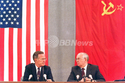 ゴルバチョフ氏「米大統領から警告受けた」、91年のソ連クーデターから20年