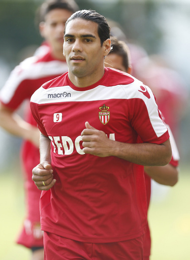 ファルカオ、年齢詐称のうわさを否定