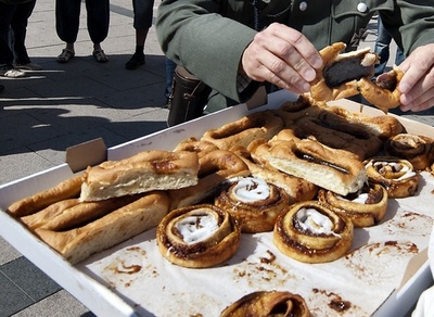 シナモンロールは有害？分類変更でEU規制回避、デンマーク