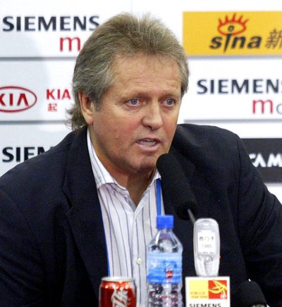 ＜サッカー＞アリー･ハーン氏 カメルーン代表監督を辞任 - カメルーン