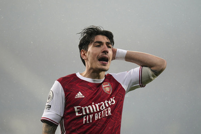 ベジェリンがフリーでバルサ加入 アーセナルと契約解消