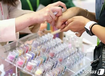 韓国・化粧品の小分け販売が容易に…規制緩和推進へ
