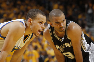 パーカーが32得点の活躍、スパーズが2勝目 NBAプレーオフ