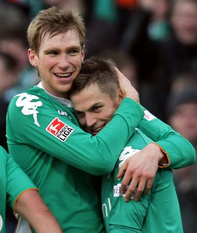 ブレーメン ホームでニュルンベルクに勝利