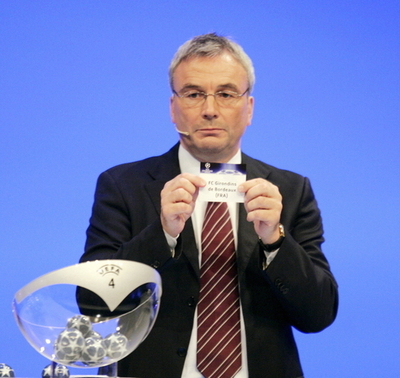 欧州チャンピオンズリーグのグループリーグ組み合わせが決まる