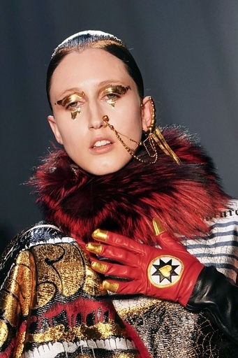 「ジャンポール・ゴルチエ」17/18年秋冬パリ・オートクチュール