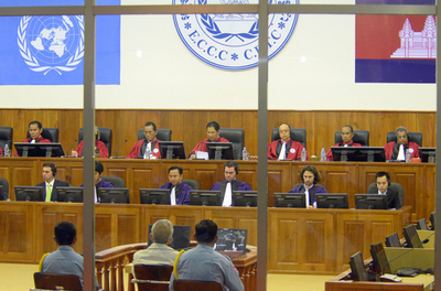 ポト派特別法廷、元収容所長に終身刑 確定は初