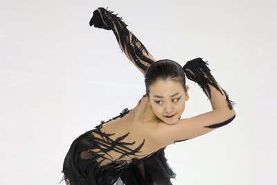 浅田は女子SP5位、ワグナーが首位発進 スケート・アメリカ