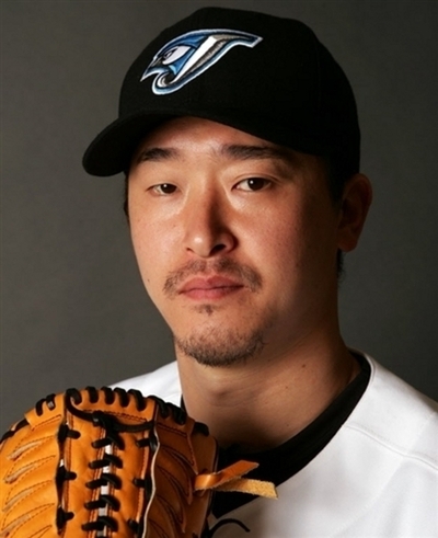 ブルージェイズ 大家を自由契約に