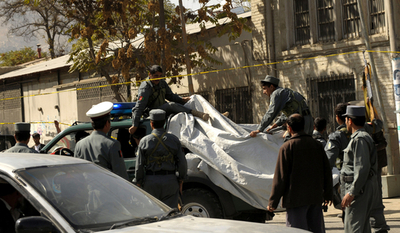 アフガニスタンで銃撃戦、外国人含む3人死亡