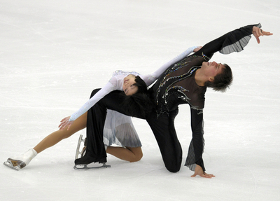 川口／スミルノフ組がペアSP首位に、フィギュアGP第4戦