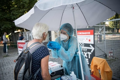 ドイツ、コロナ無償検査終了へ ワクチン接種推進