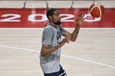 バスケ男子米国代表 東京五輪開幕控えトレーニング