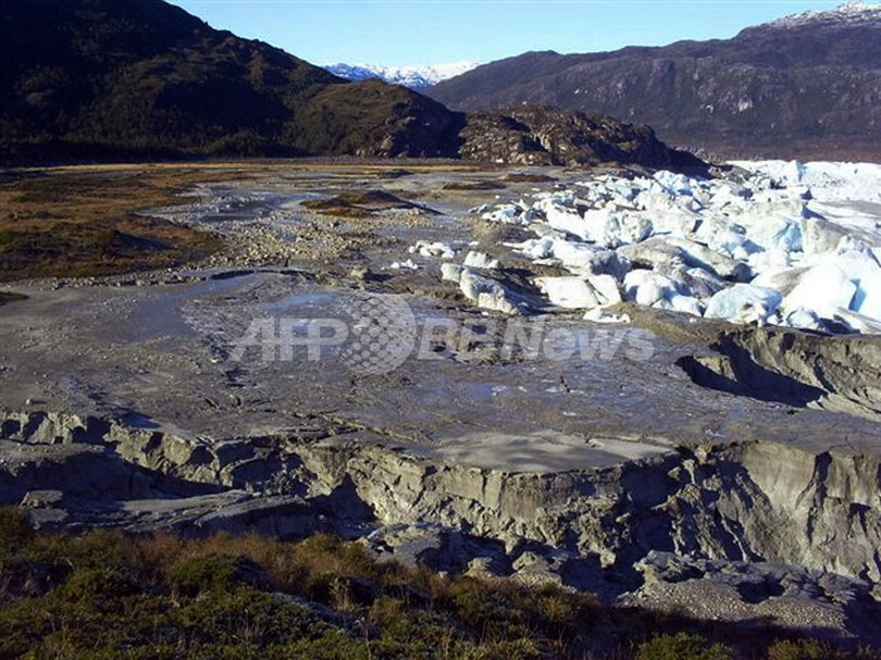 チリのパタゴニア地方、湖が突然消滅