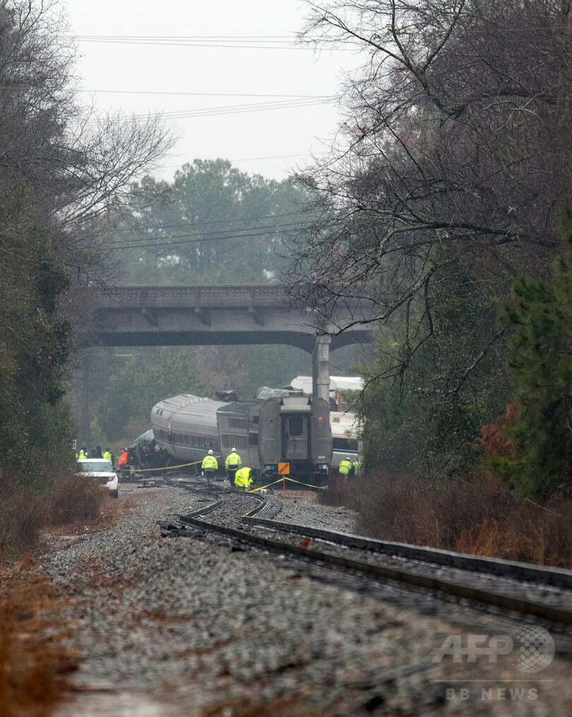 米アムトラックの列車がまた事故 2人死亡、100人以上負傷
