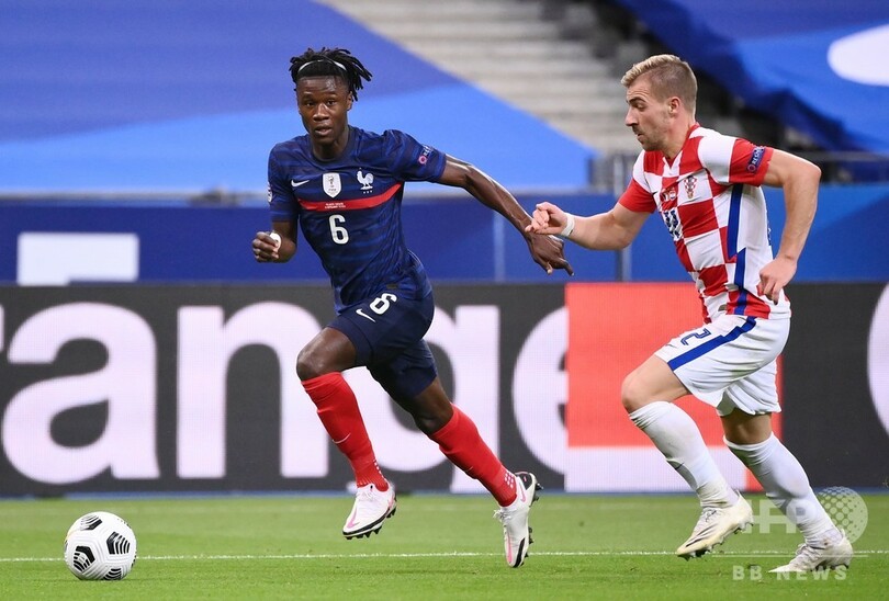 フランスの17歳新星が戦後最年少出場記録 チームはw杯決勝再戦制す 写真11枚 国際ニュース Afpbb News